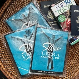 SILKIES Vintage Ultra Control Top New in Package Small Beige Set of 3